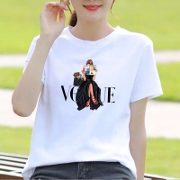 Bügelbild Vogue lesend